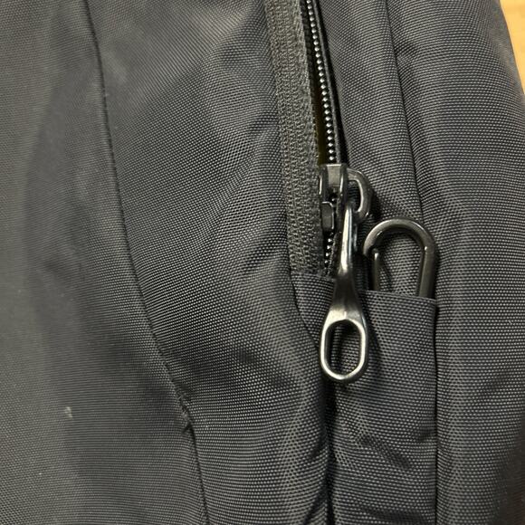 Pacsafe Metrosafe LS350 Anti Theft Black Backpack Travel RFID Safe Lightweight - Picture 3 of 11